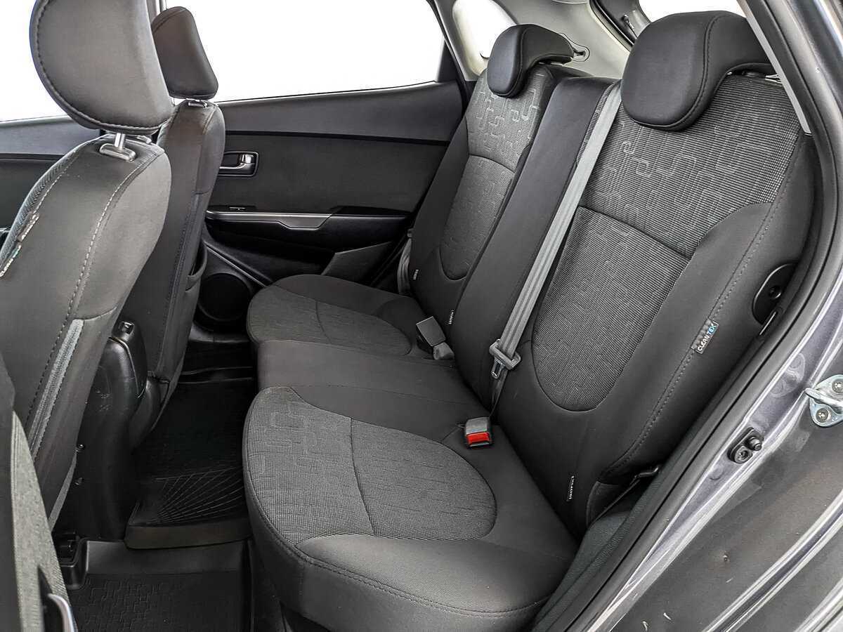 Kia Rio с пробегом — 2016 год. Фото: #17