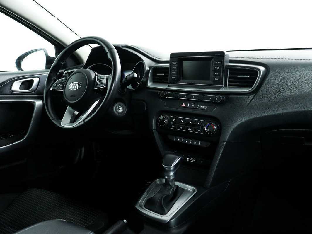Kia Ceed с пробегом — 2019 год. Фото: #8