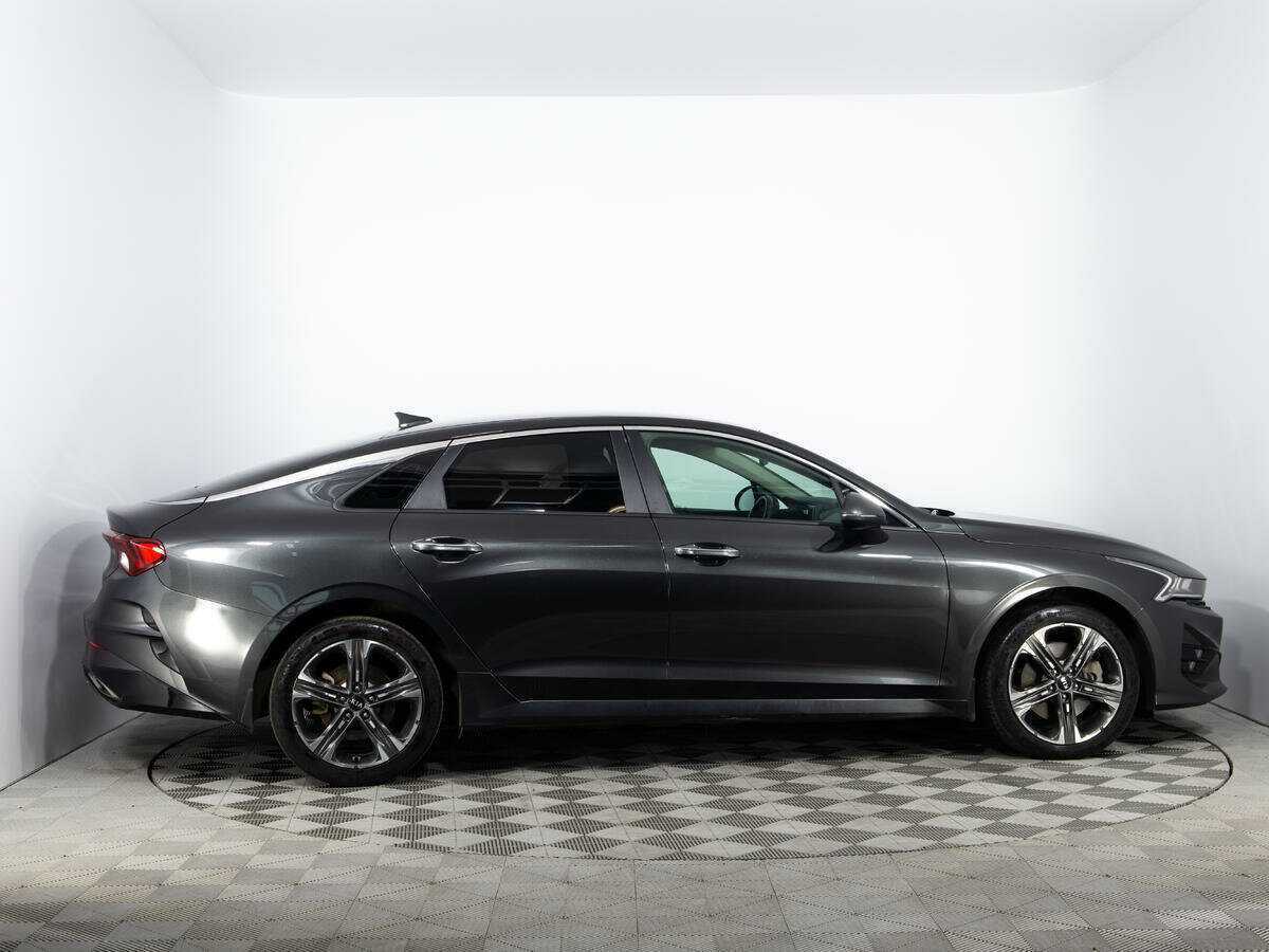 Kia K5 с пробегом — 2020 год. Фото: #3