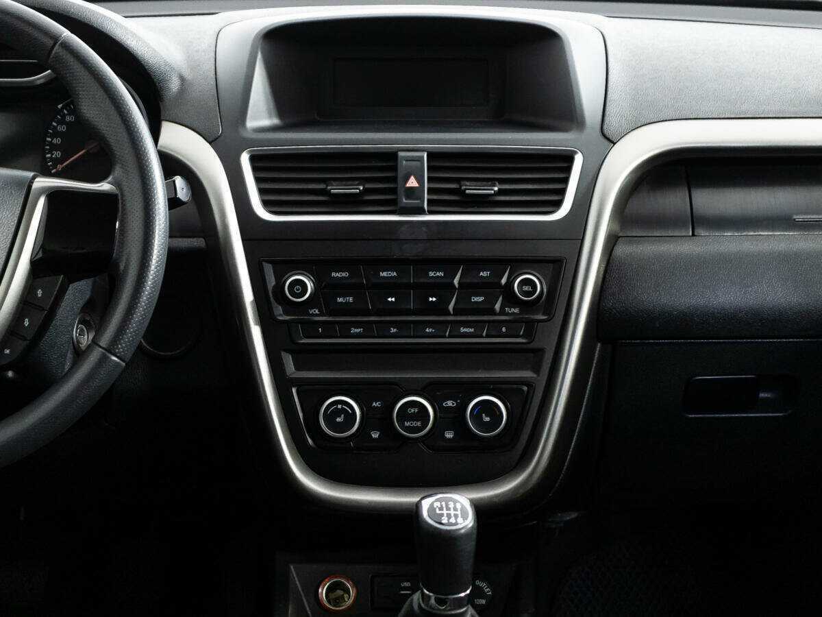 FAW Besturn X80 с пробегом — 2019 год. Фото: #13