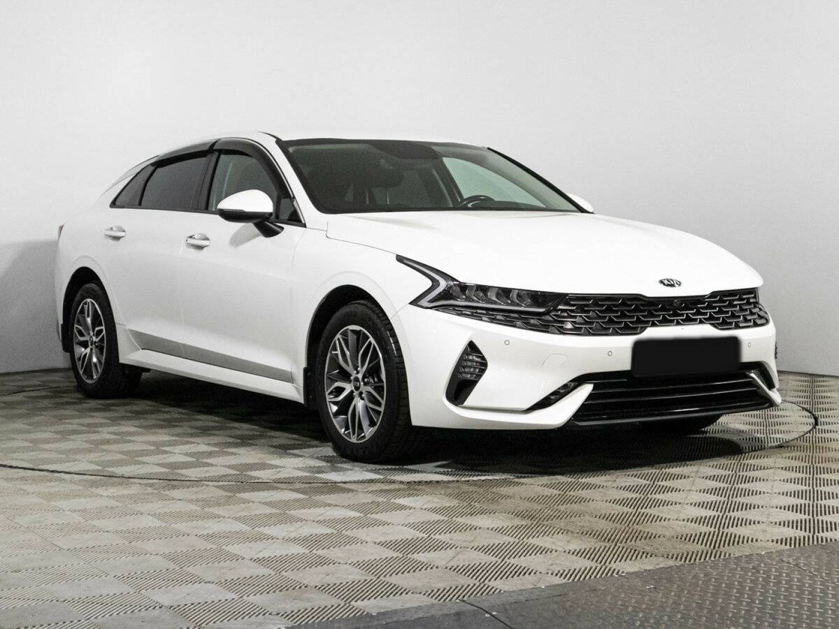 Kia K5 с пробегом — 2021 год. Фото: #2