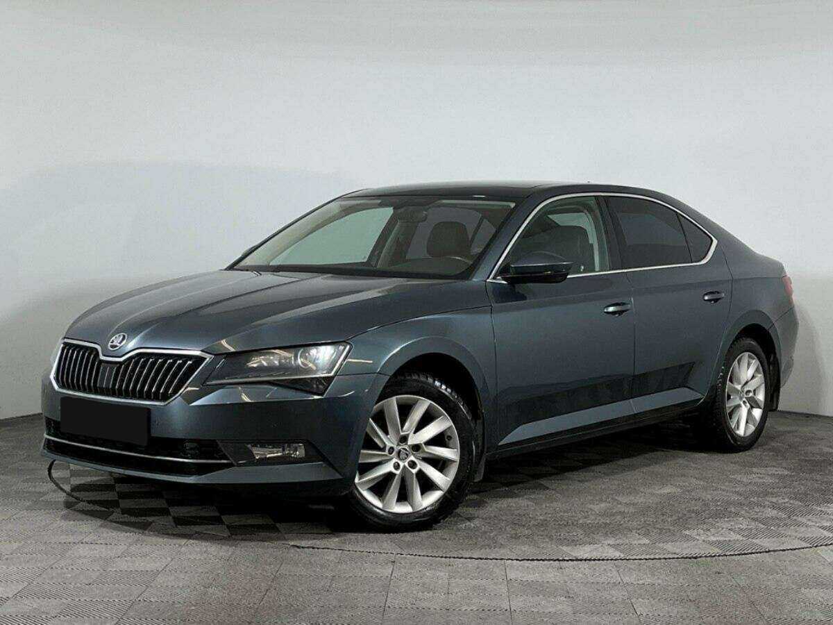 Skoda Superb с пробегом — 2017 год. Фото: #0