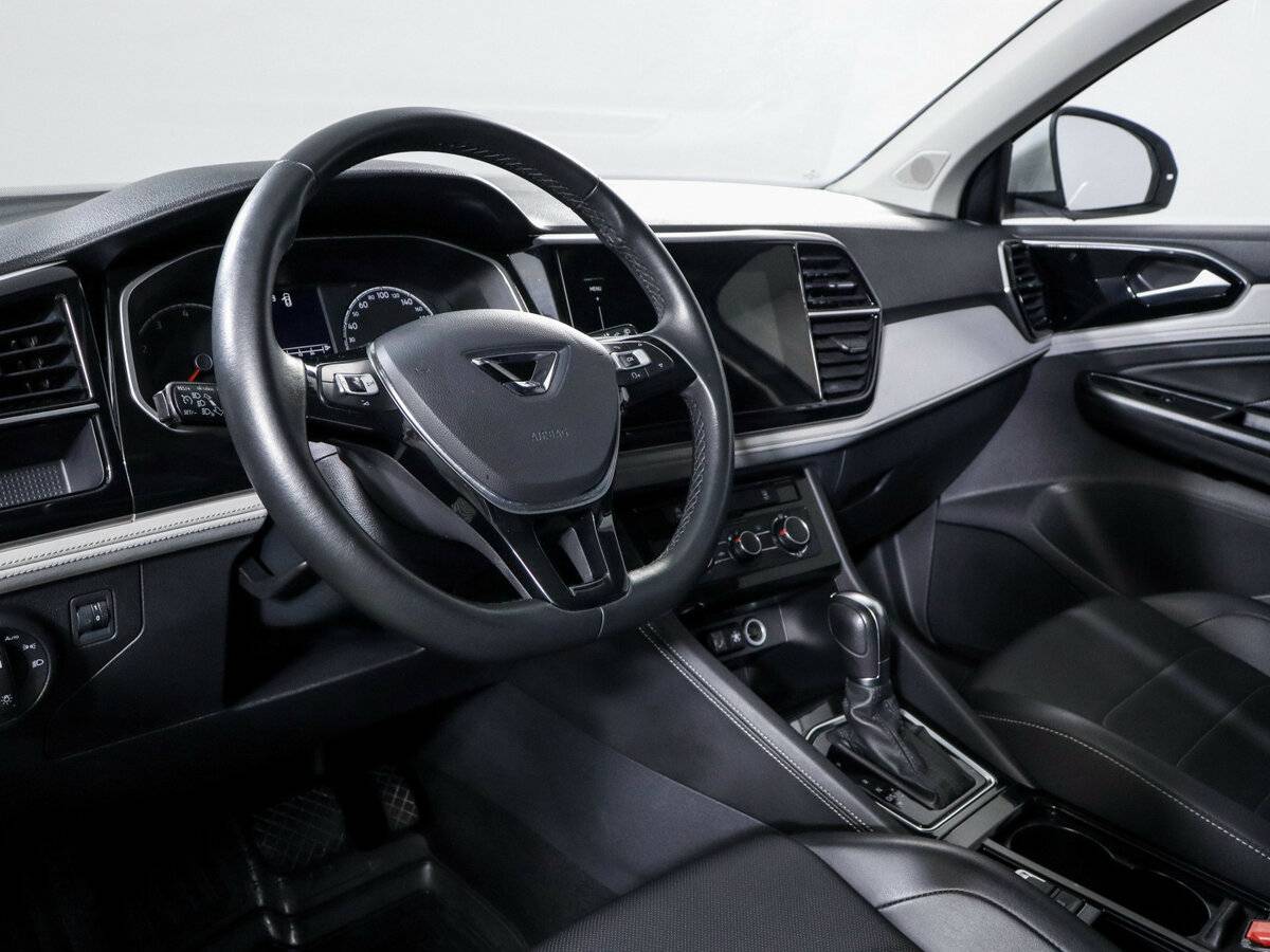 Jetta VS5 с пробегом — 2023 год. Фото: #13