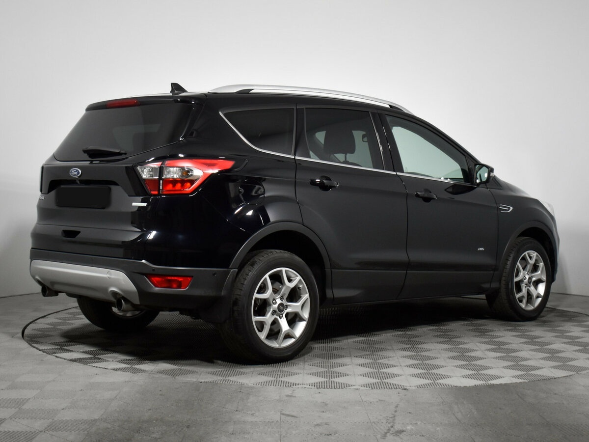 Ford Kuga с пробегом — 2017 год. Фото: #4