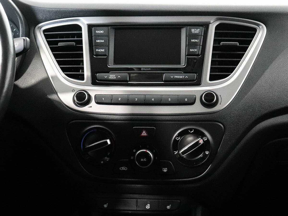 Hyundai Solaris с пробегом — 2020 год. Фото: #13