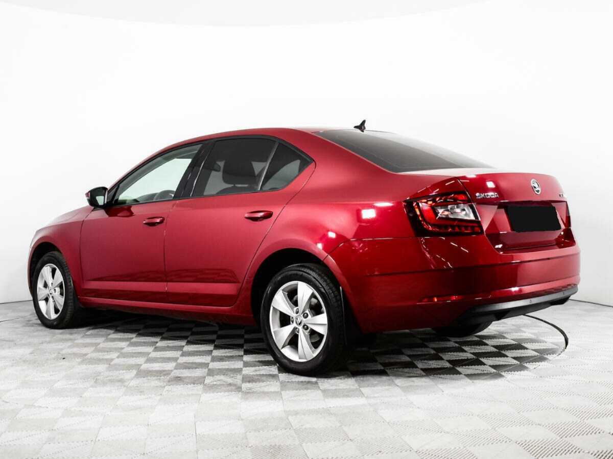 Skoda Octavia с пробегом — 2017 год. Фото: #6