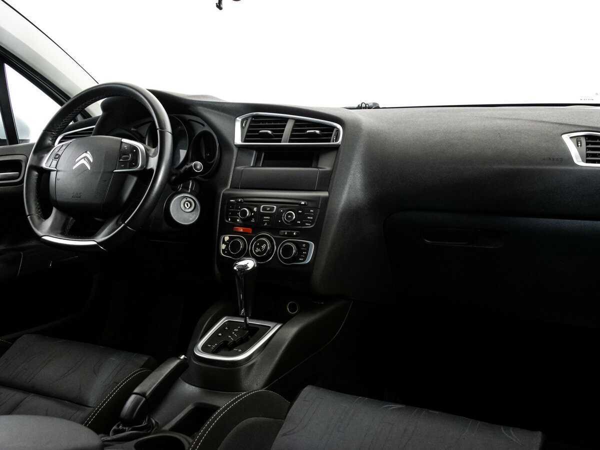 Citroen C4 с пробегом — 2012 год. Фото: #6