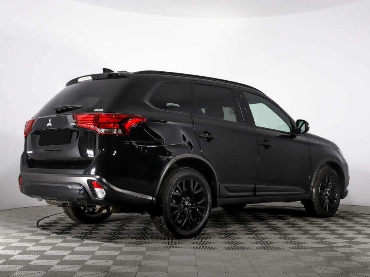 Mitsubishi Outlander с пробегом — 2020 год. Фото: #4