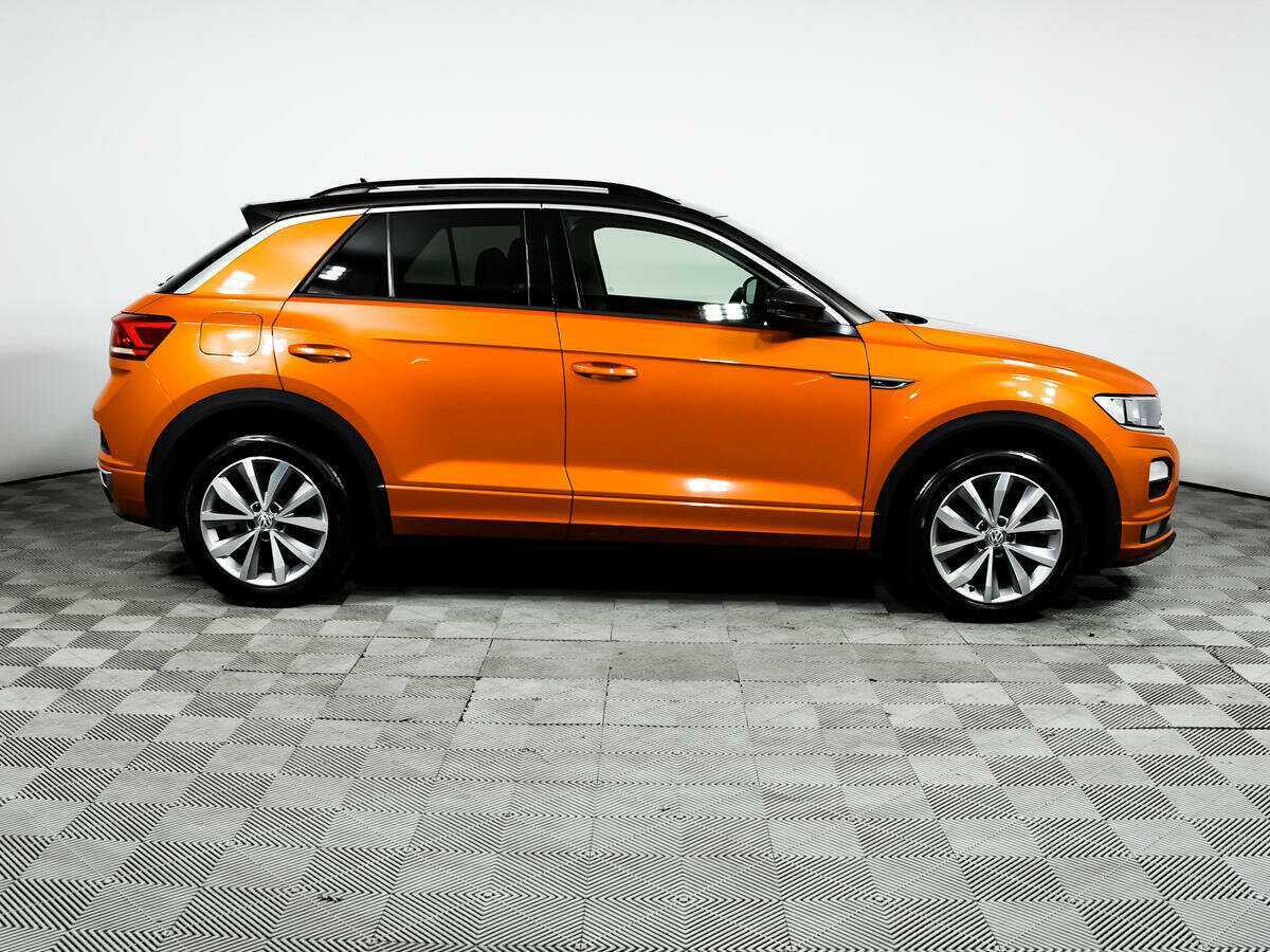 Volkswagen T-Roc с пробегом — 2018 год. Фото: #3