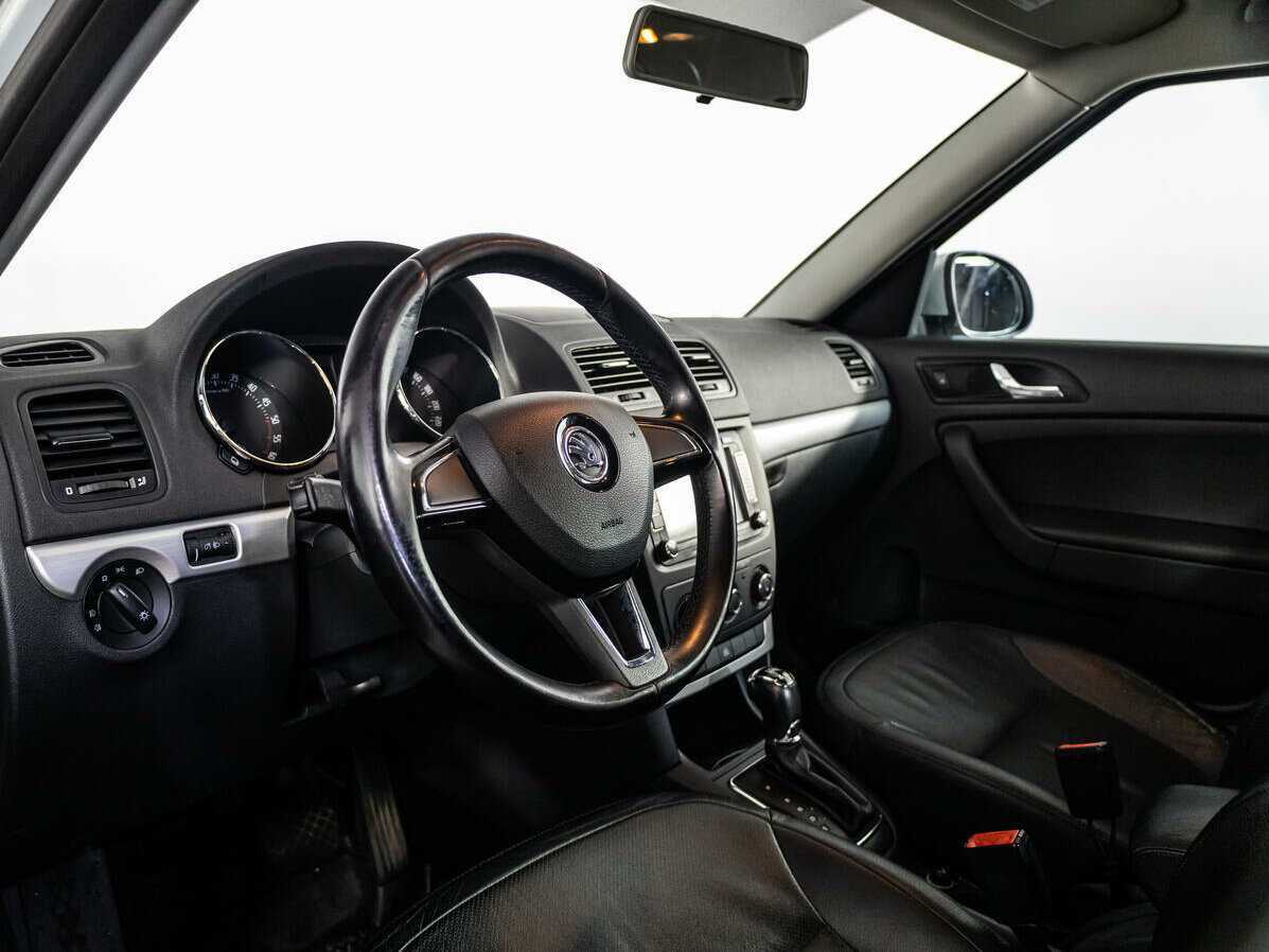 Skoda Yeti с пробегом — 2014 год. Фото: #8