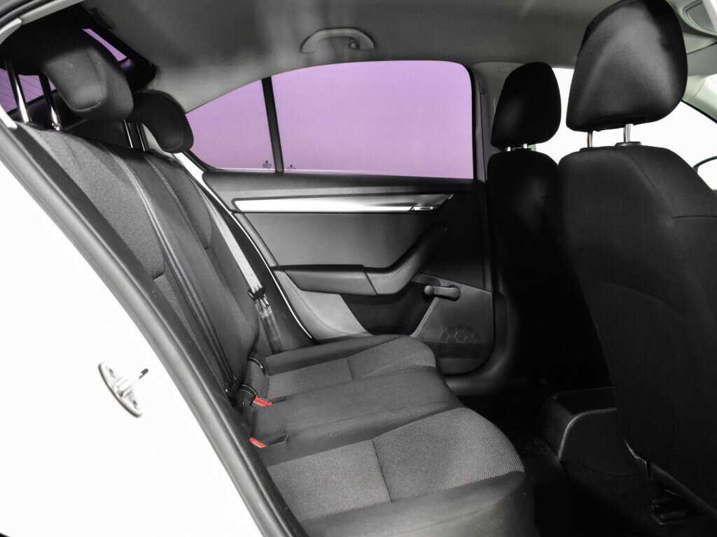 Skoda Octavia с пробегом — 2014 год. Фото: #9