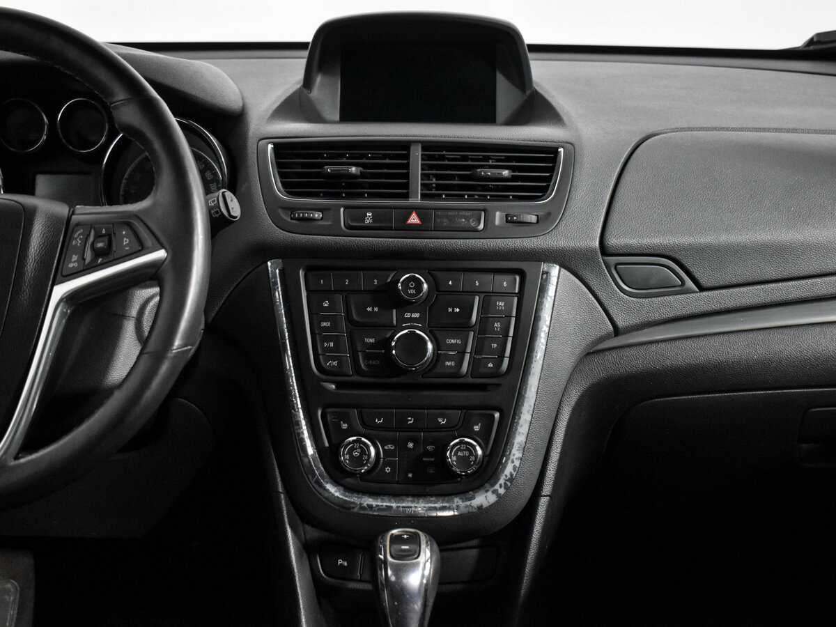 Opel Mokka с пробегом — 2014 год. Фото: #13