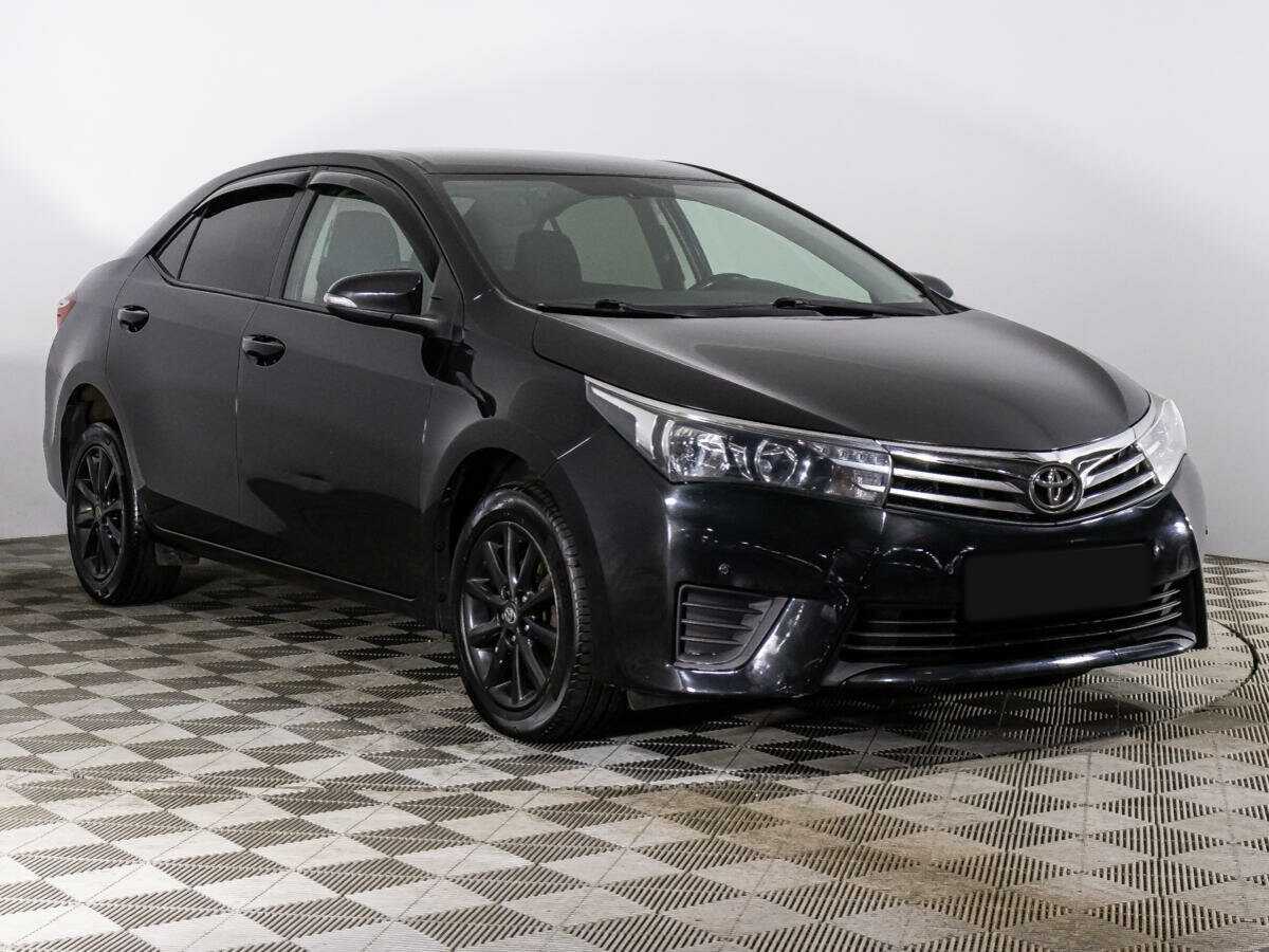 Toyota Corolla с пробегом — 2013 год. Фото: #2