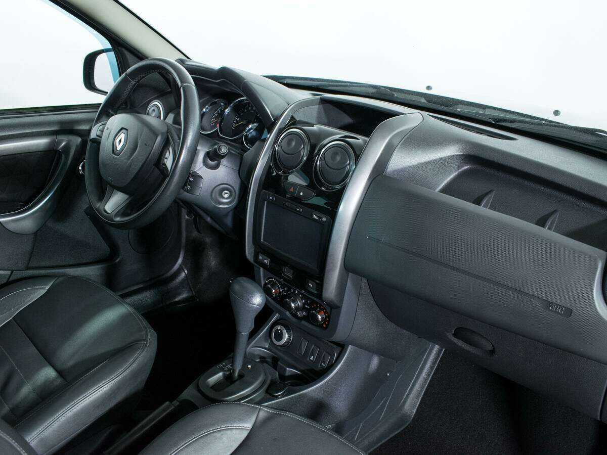 Renault Duster с пробегом — 2016 год. Фото: #8