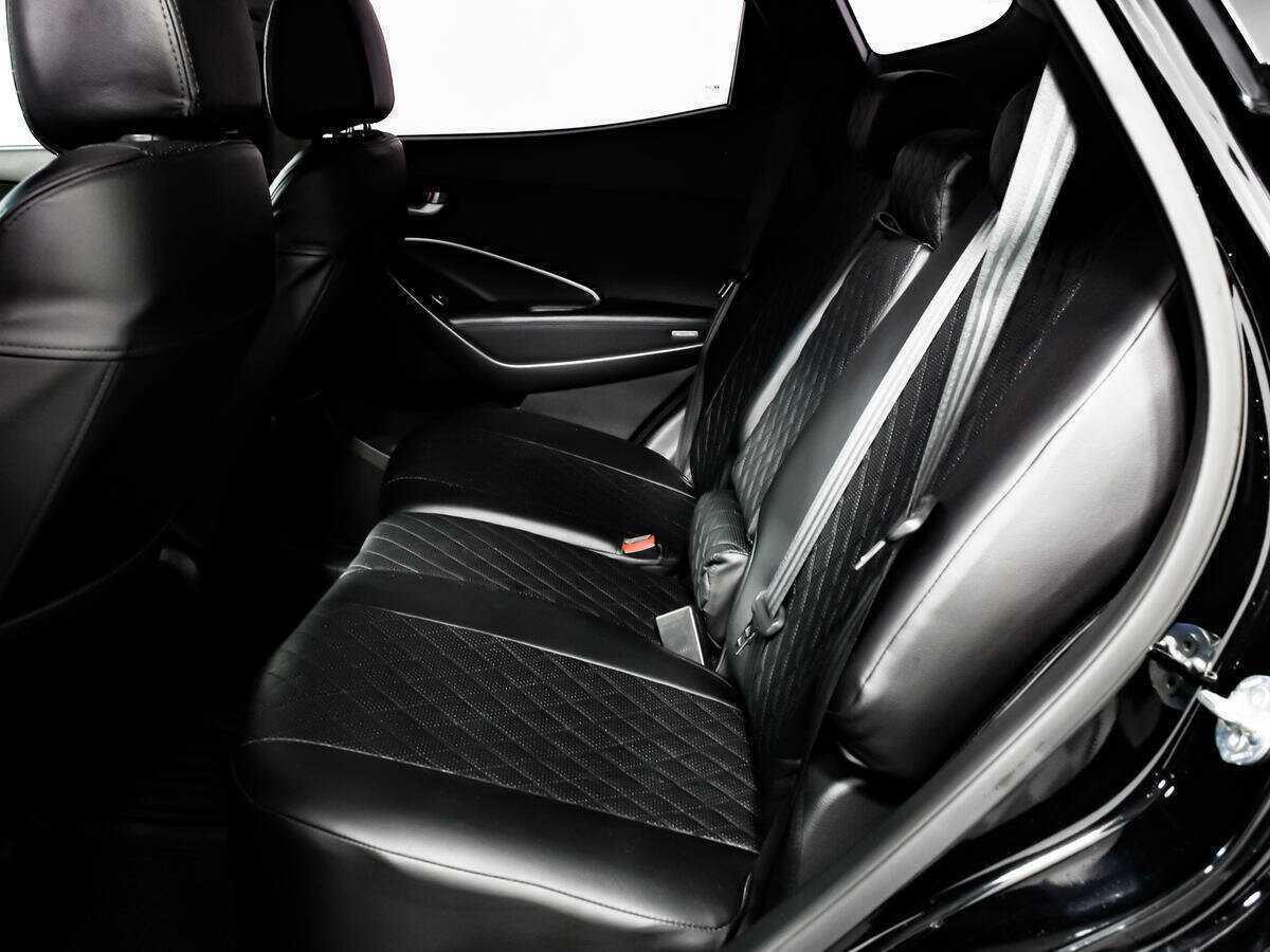 Hyundai Santa Fe с пробегом — 2013 год. Фото: #11