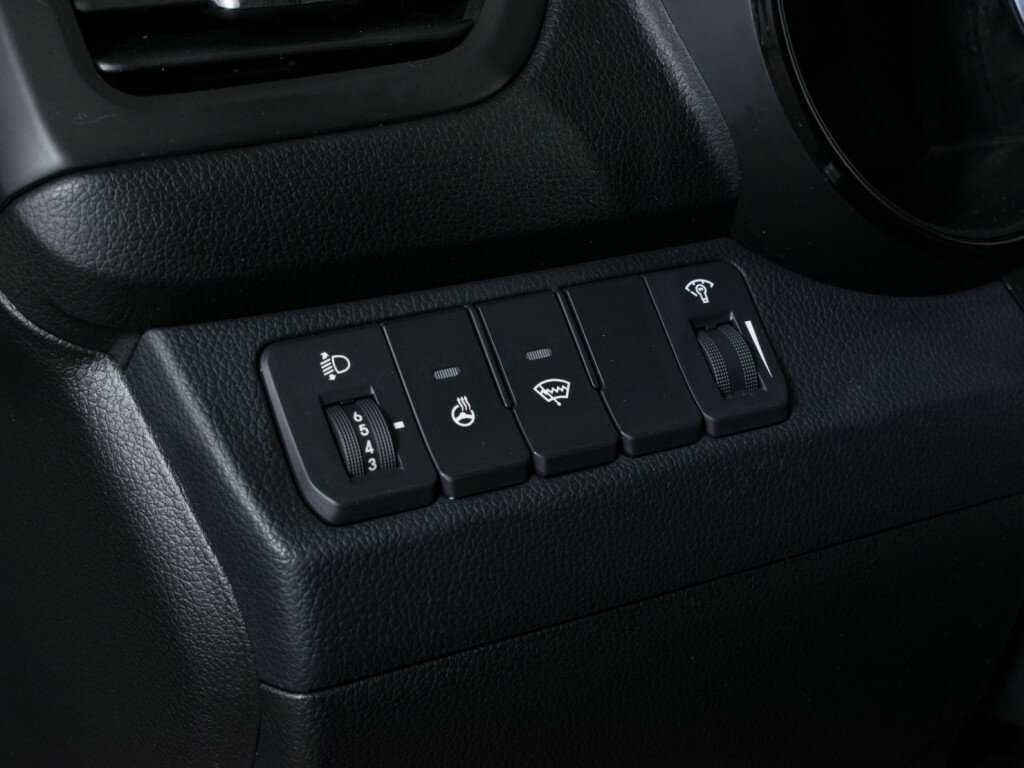 Kia Rio с пробегом — 2013 год. Фото: #11