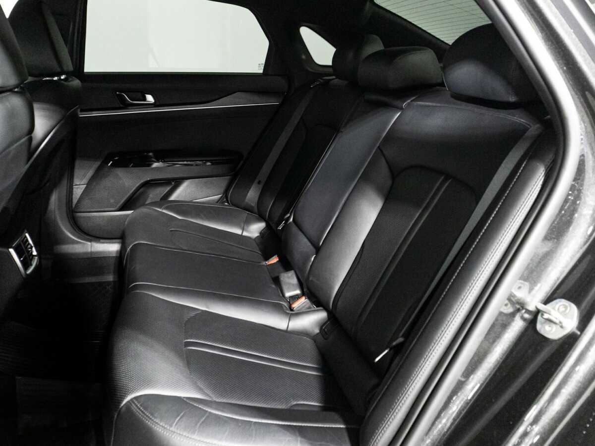 Kia K5 с пробегом — 2021 год. Фото: #9