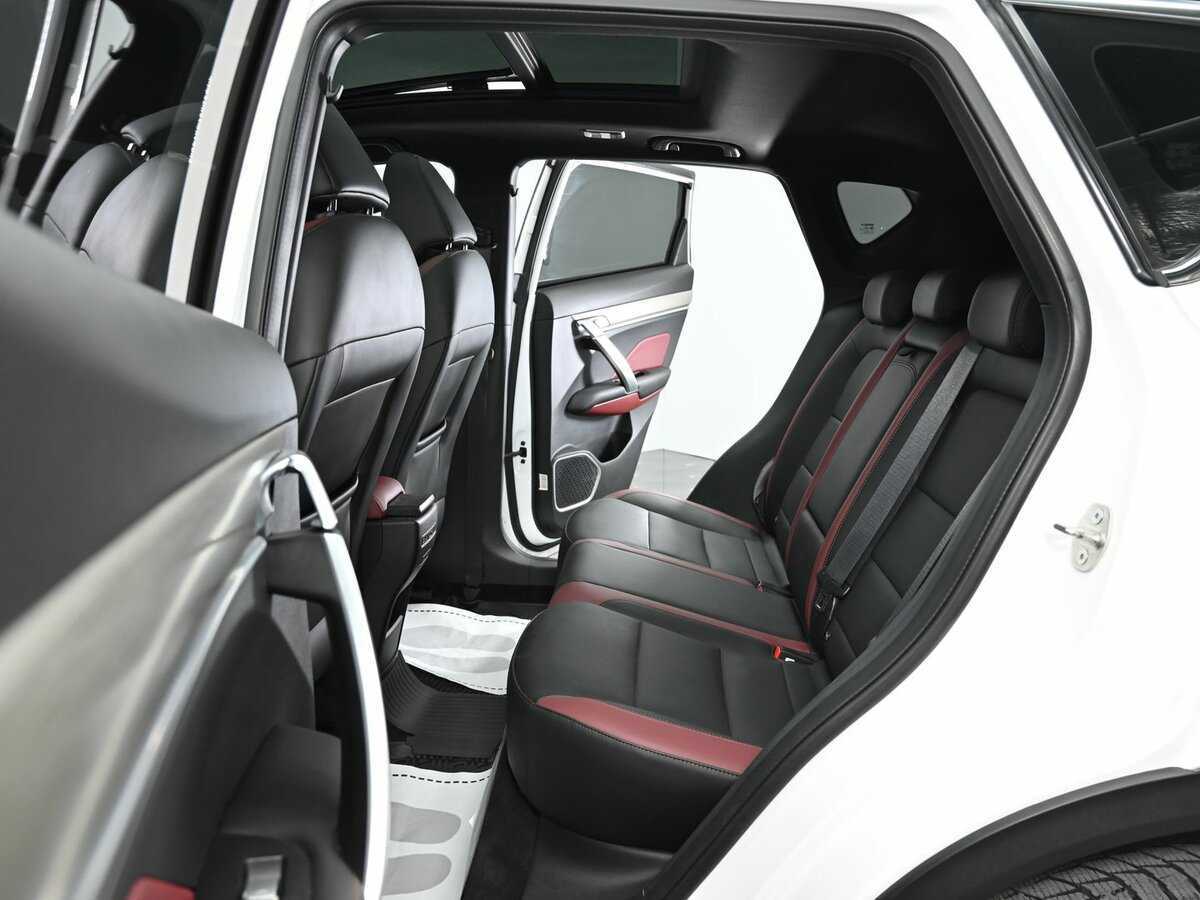 Geely Coolray с пробегом — 2022 год. Фото: #19