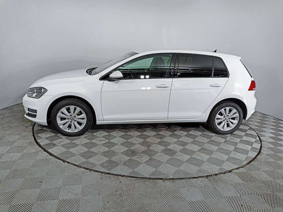 Volkswagen Golf с пробегом — 2014 год. Фото: #7