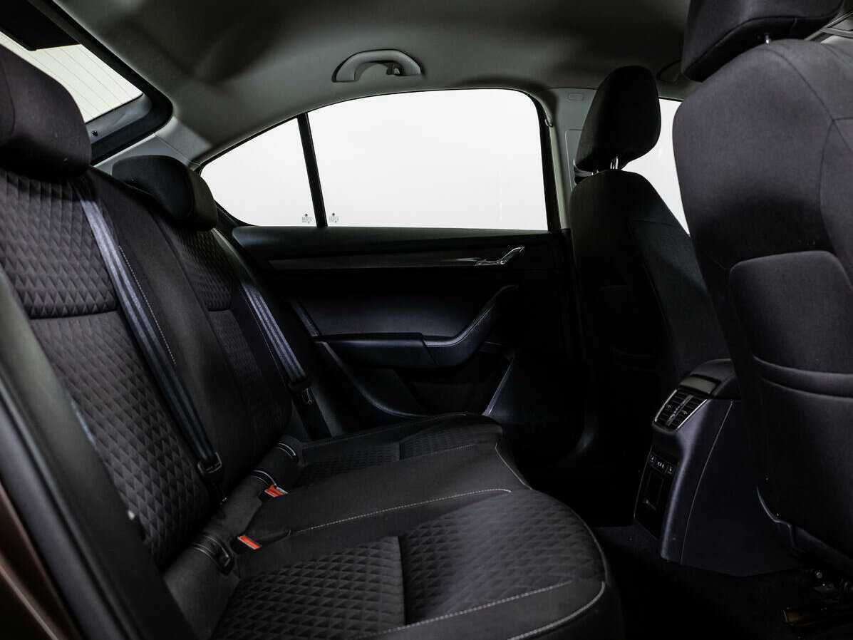 Skoda Octavia с пробегом — 2018 год. Фото: #10