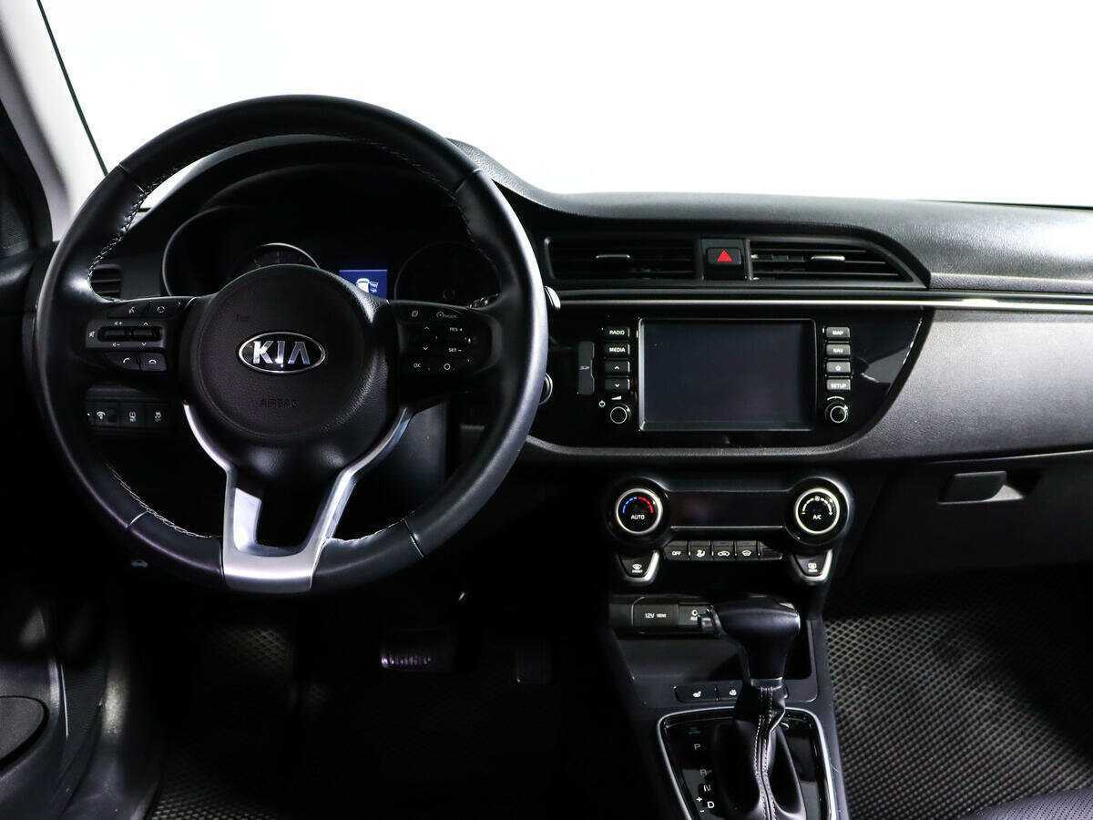 Kia Rio с пробегом — 2020 год. Фото: #9