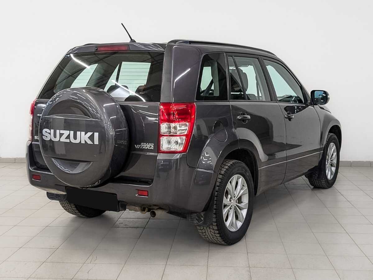 Suzuki Grand Vitara с пробегом — 2013 год. Фото: #4