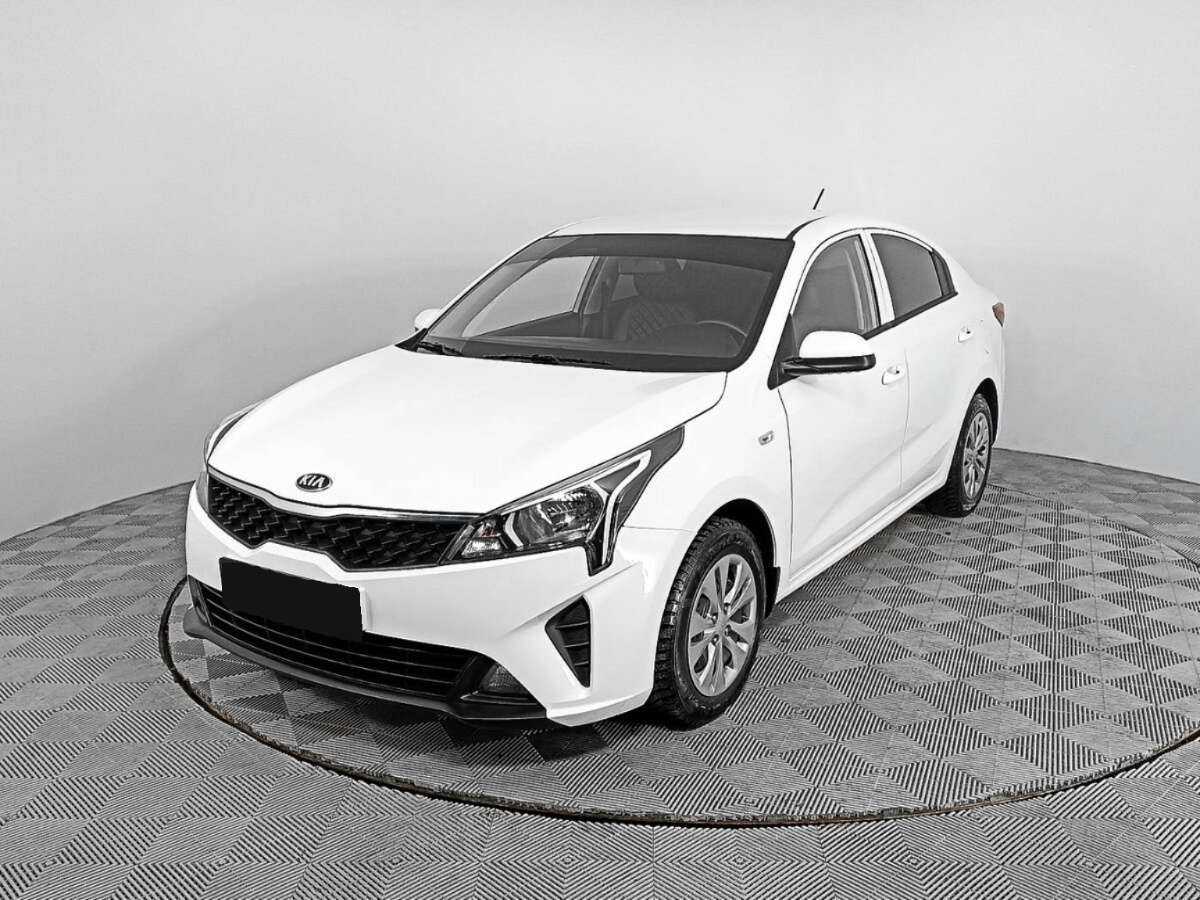 Kia Rio с пробегом — 2021 год. Посмотреть фото