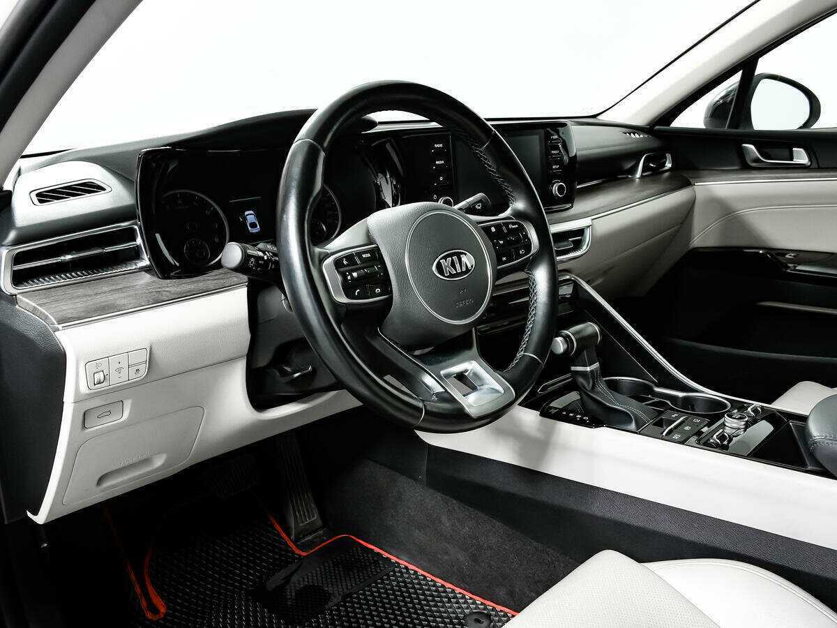 Kia K5 с пробегом — 2020 год. Фото: #11