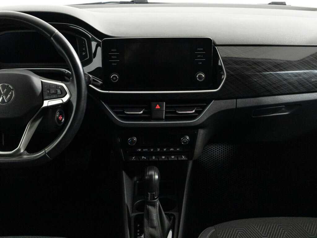 Volkswagen Polo с пробегом — 2021 год. Фото: #13