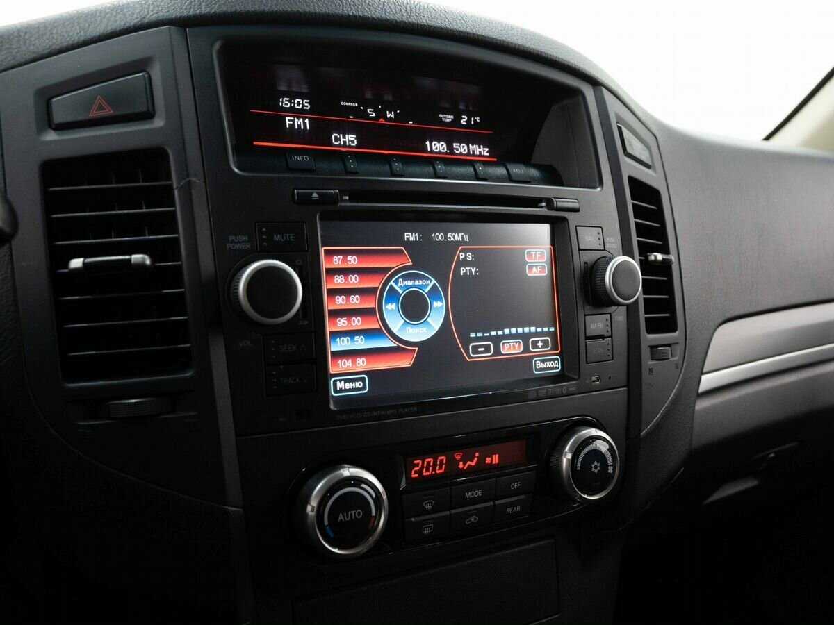 Mitsubishi Pajero с пробегом — 2013 год. Фото: #20