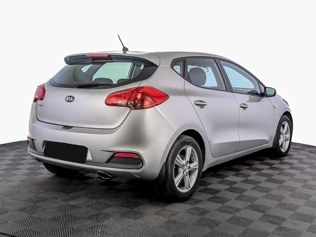 Kia Ceed с пробегом — 2015 год. Фото: #4