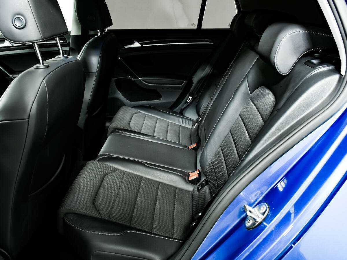 Volkswagen Golf с пробегом — 2013 год. Фото: #12