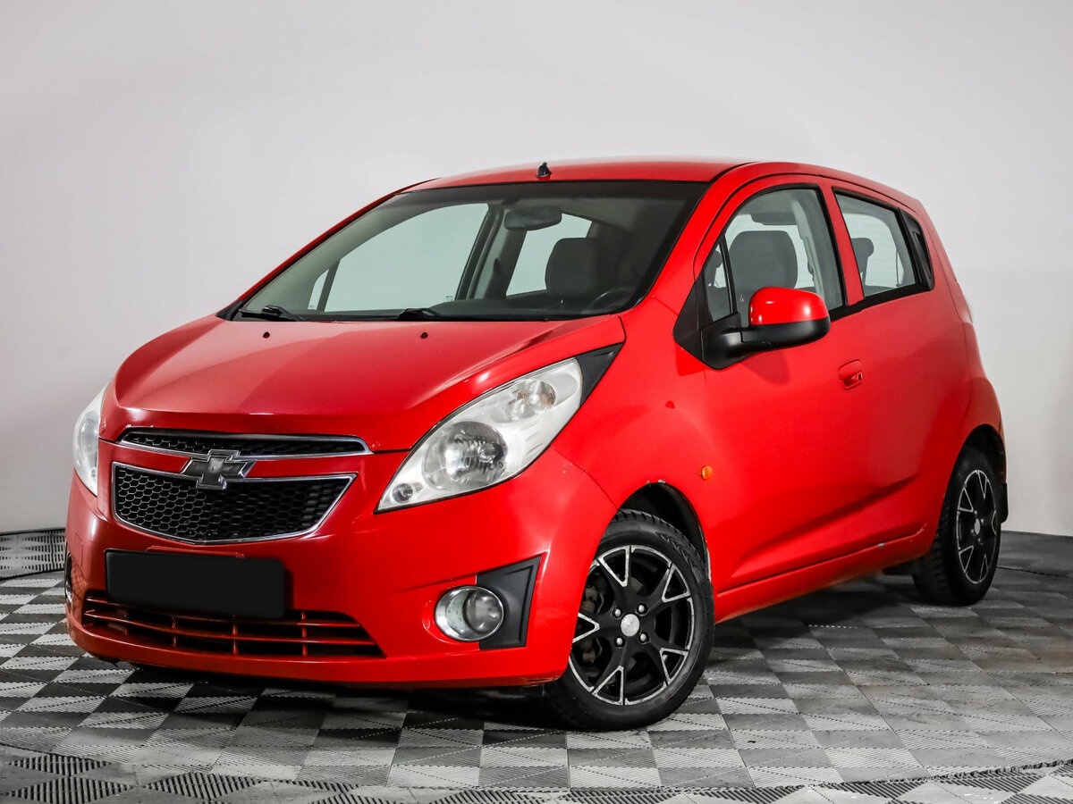 Chevrolet Spark с пробегом — 2012 год. Фото: #0