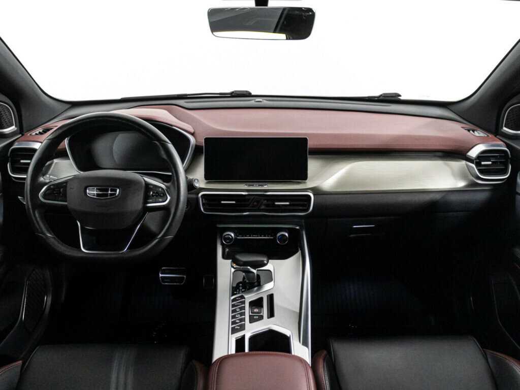 Geely Coolray с пробегом — 2022 год. Фото: #12