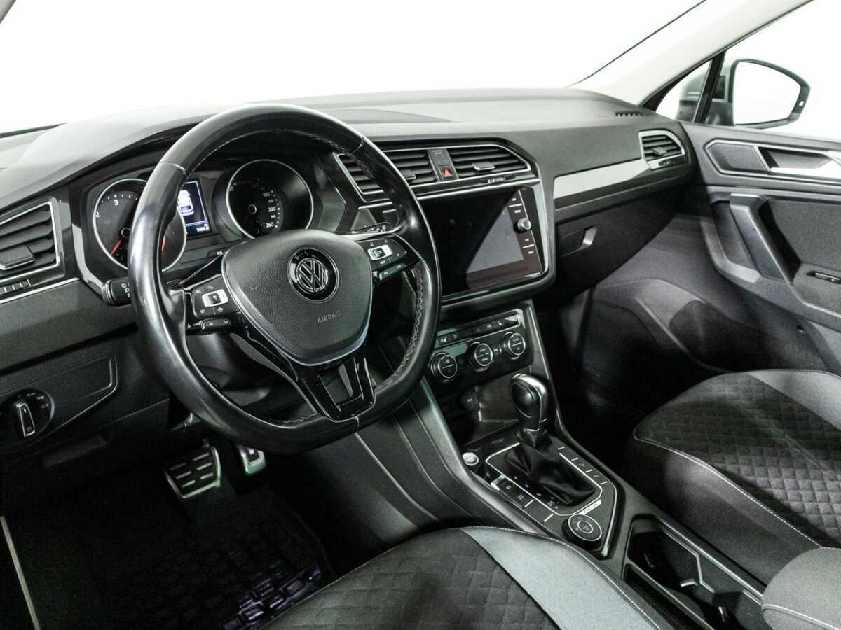 Volkswagen Tiguan с пробегом — 2018 год. Фото: #10