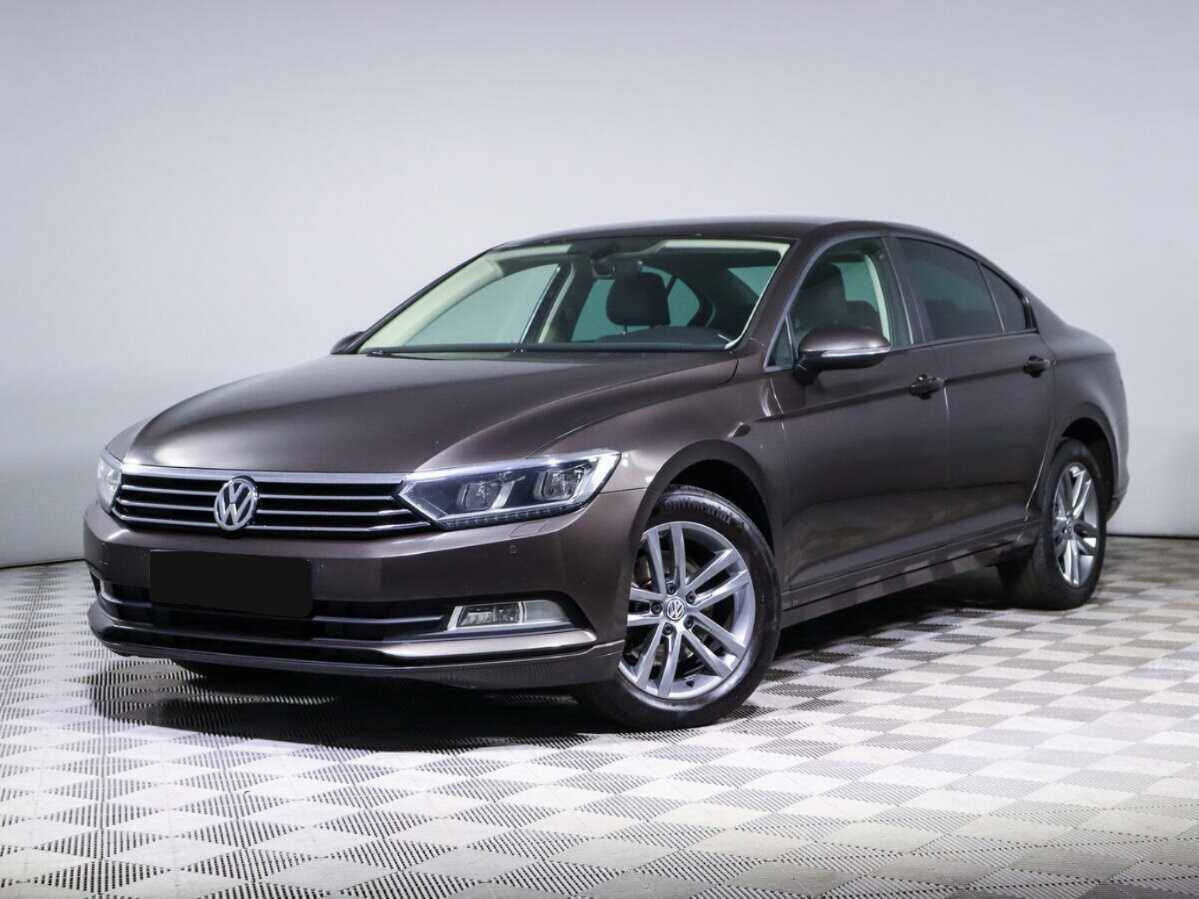 Volkswagen Passat с пробегом — 2016 год. Посмотреть фото