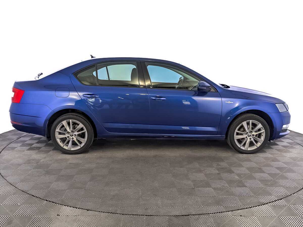 Skoda Octavia с пробегом — 2020 год. Фото: #3