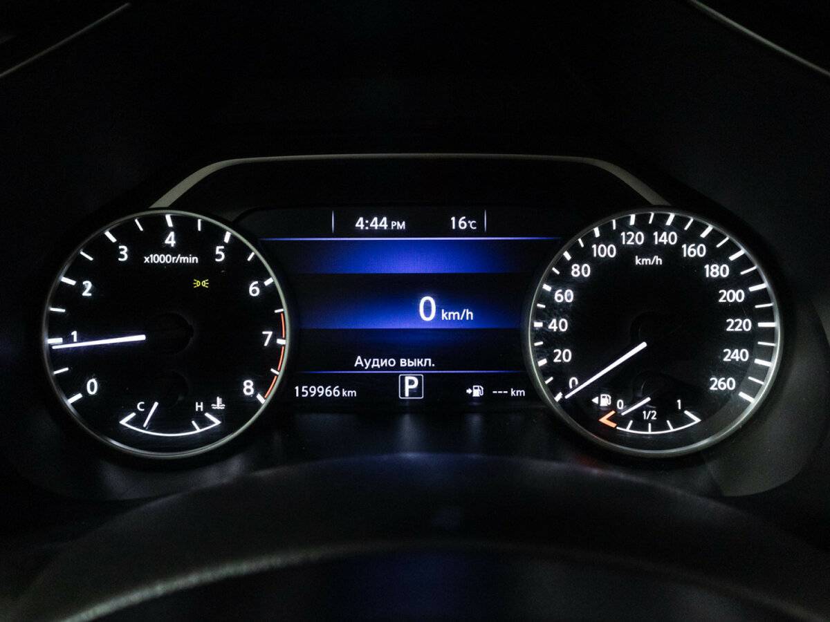 Nissan Murano с пробегом — 2016 год. Фото: #11