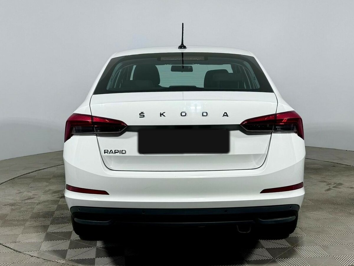 Skoda Rapid с пробегом — 2020 год. Фото: #5