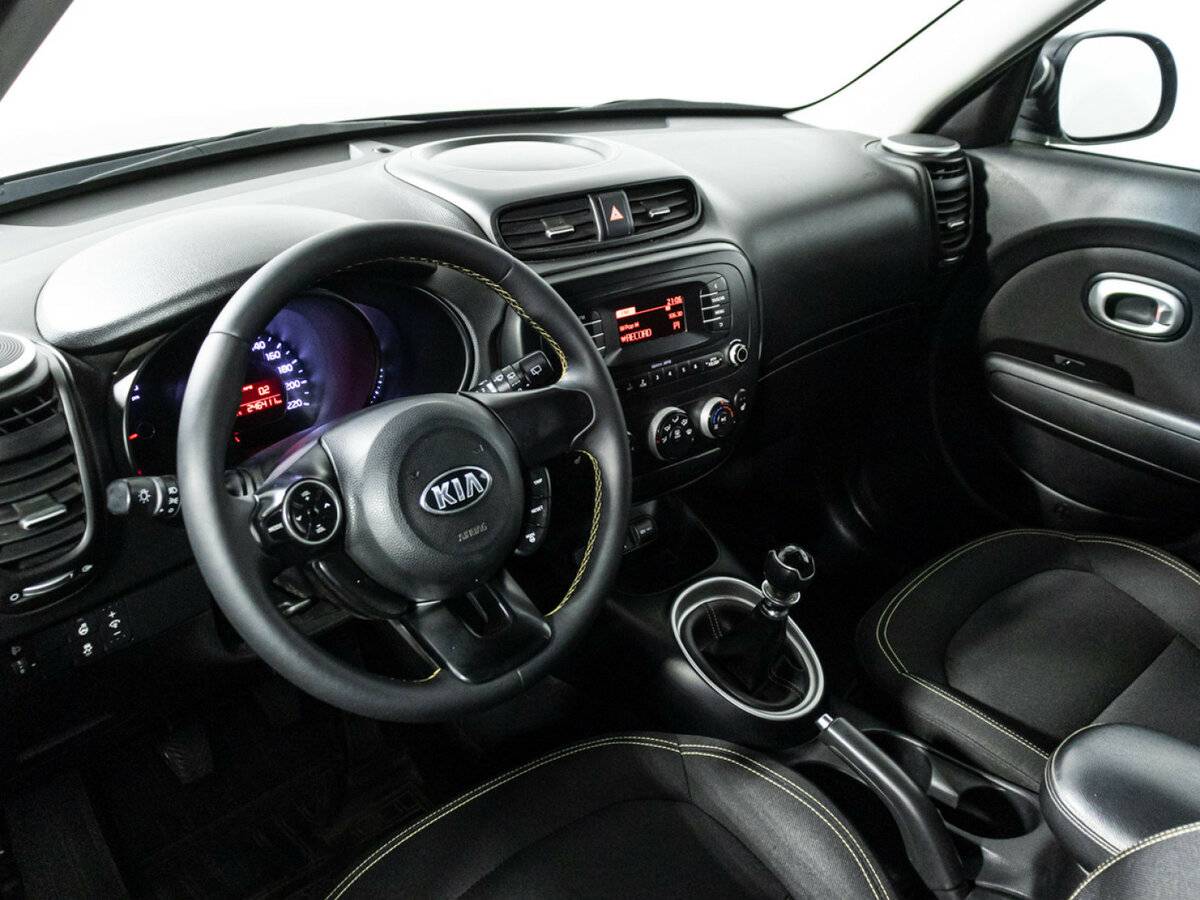 Kia Soul с пробегом — 2016 год. Фото: #10
