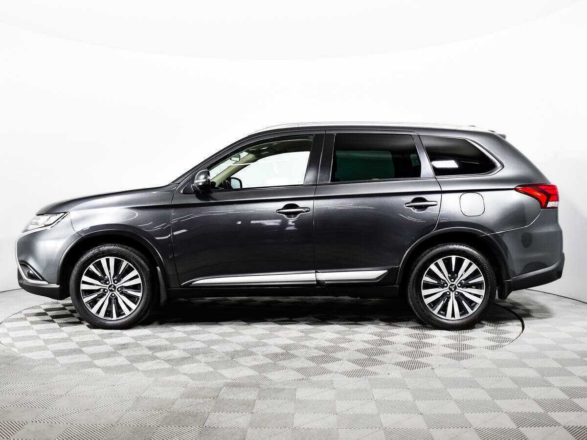 Mitsubishi Outlander с пробегом — 2020 год. Фото: #7