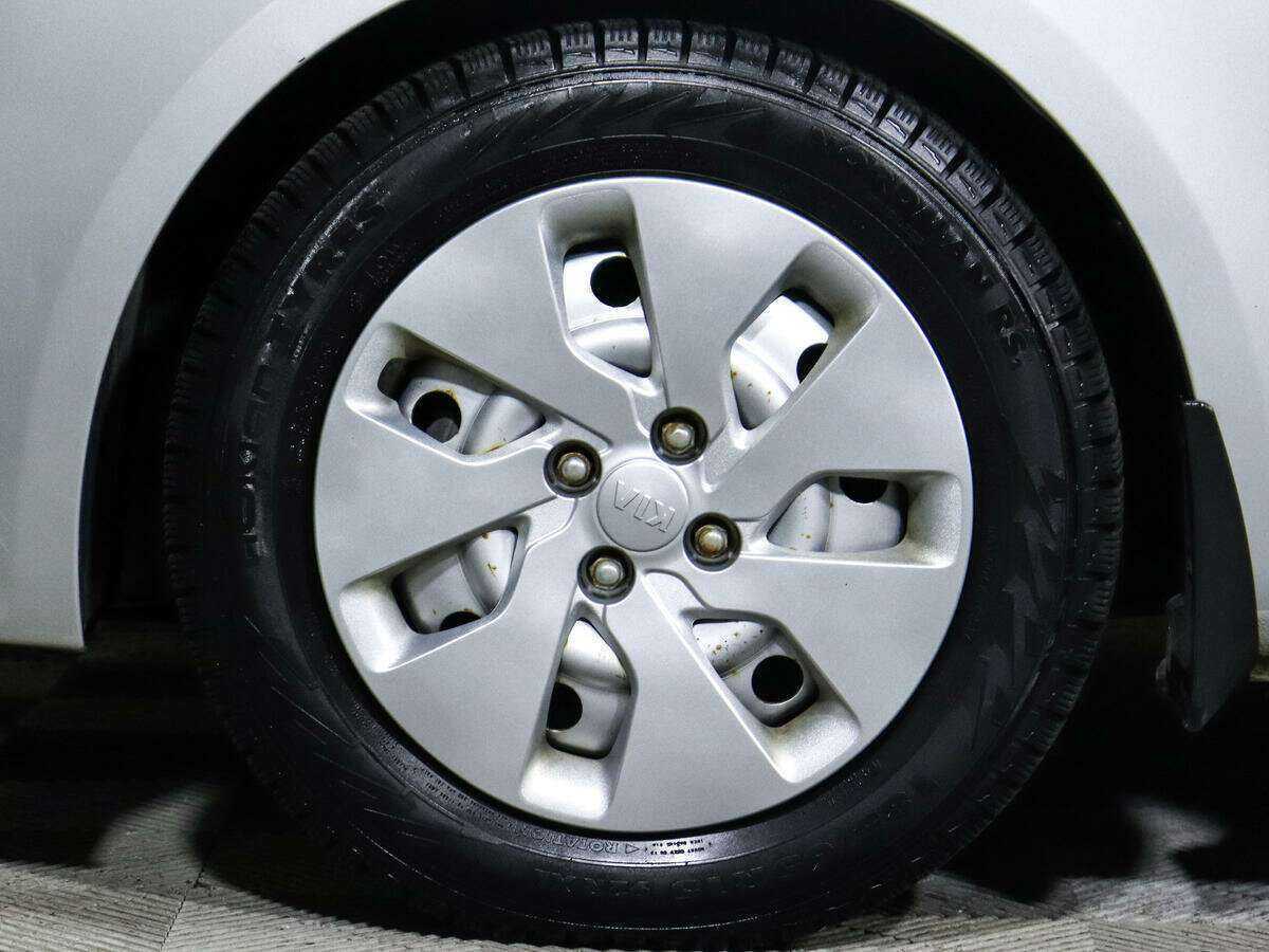 Kia Rio с пробегом — 2017 год. Фото: #9