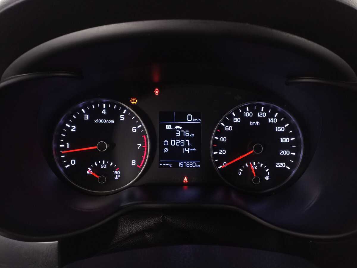 Kia Rio с пробегом — 2017 год. Фото: #12