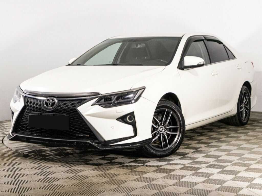 Toyota Camry с пробегом — 2018 год. Фото: #0