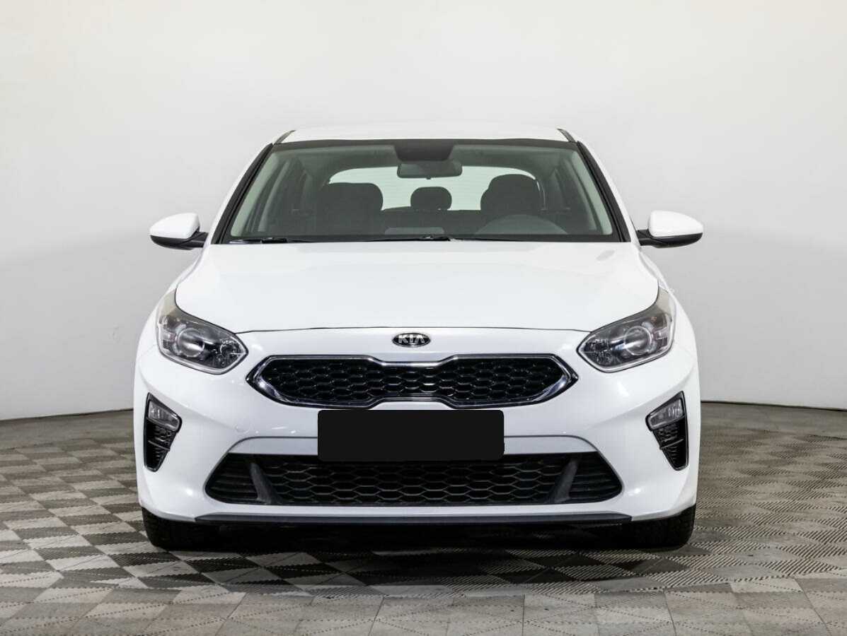 Kia Ceed с пробегом — 2019 год. Фото: #1