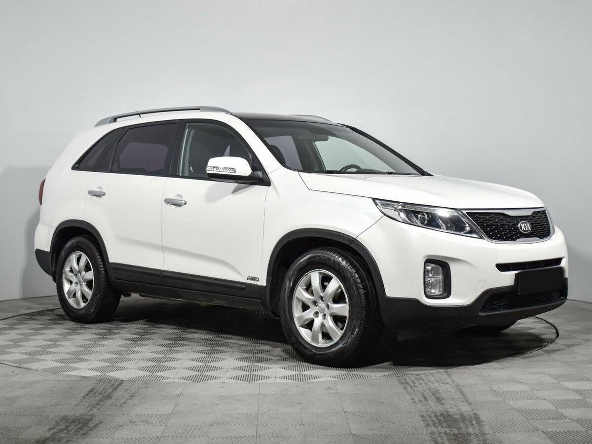 Kia Sorento с пробегом — 2012 год. Фото: #2