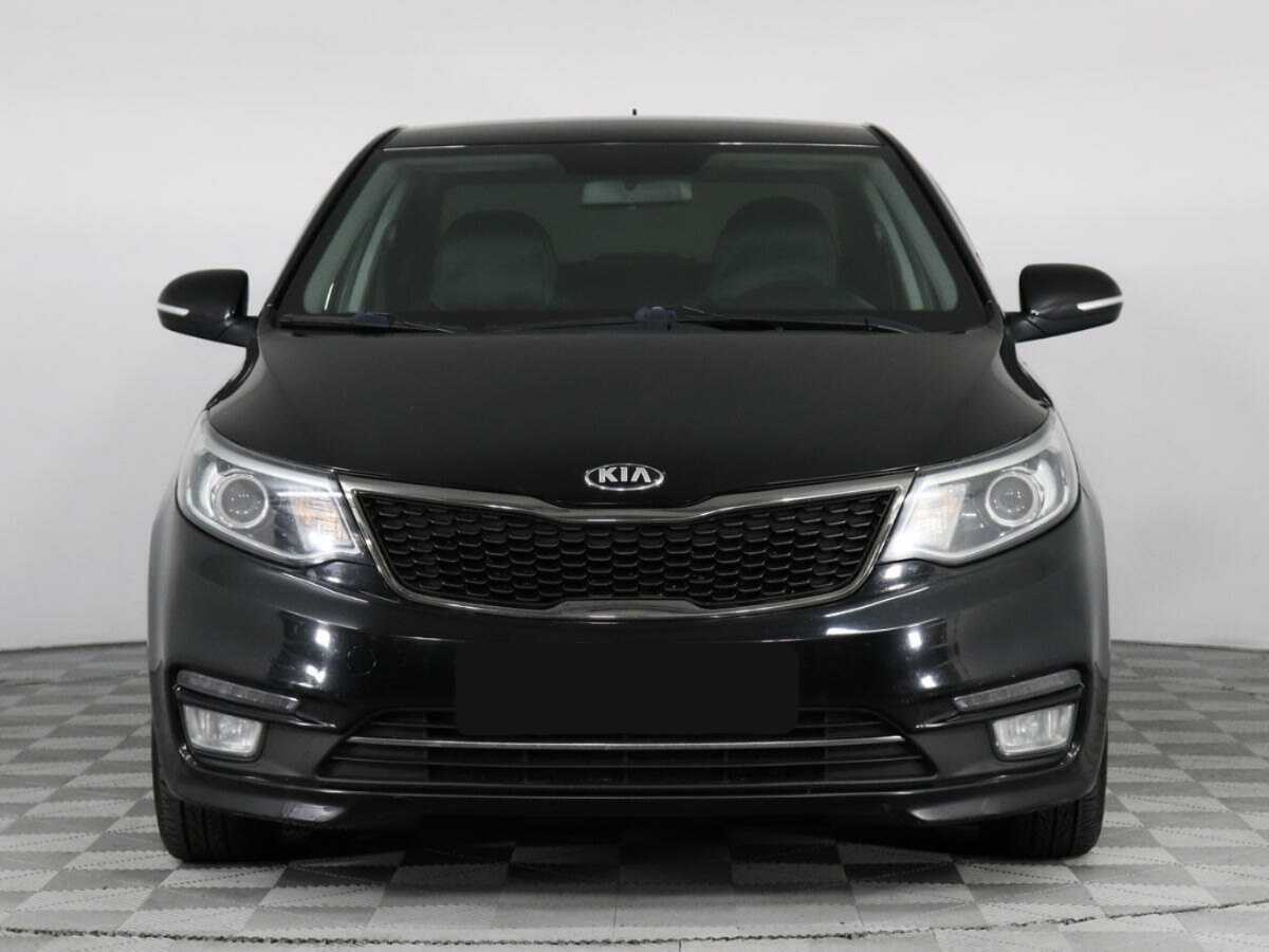 Kia Rio с пробегом — 2017 год. Фото: #1