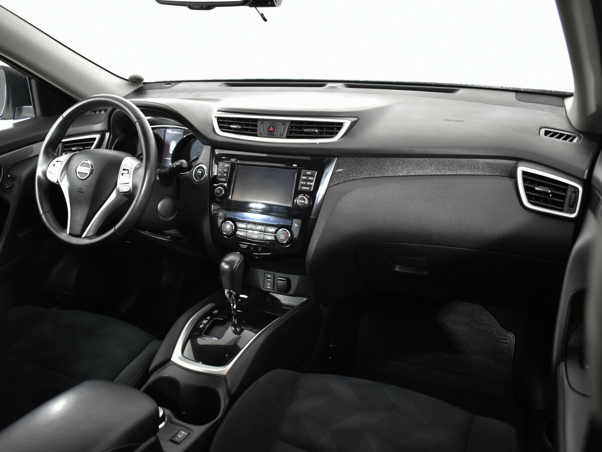 Nissan X-Trail с пробегом — 2015 год. Фото: #8