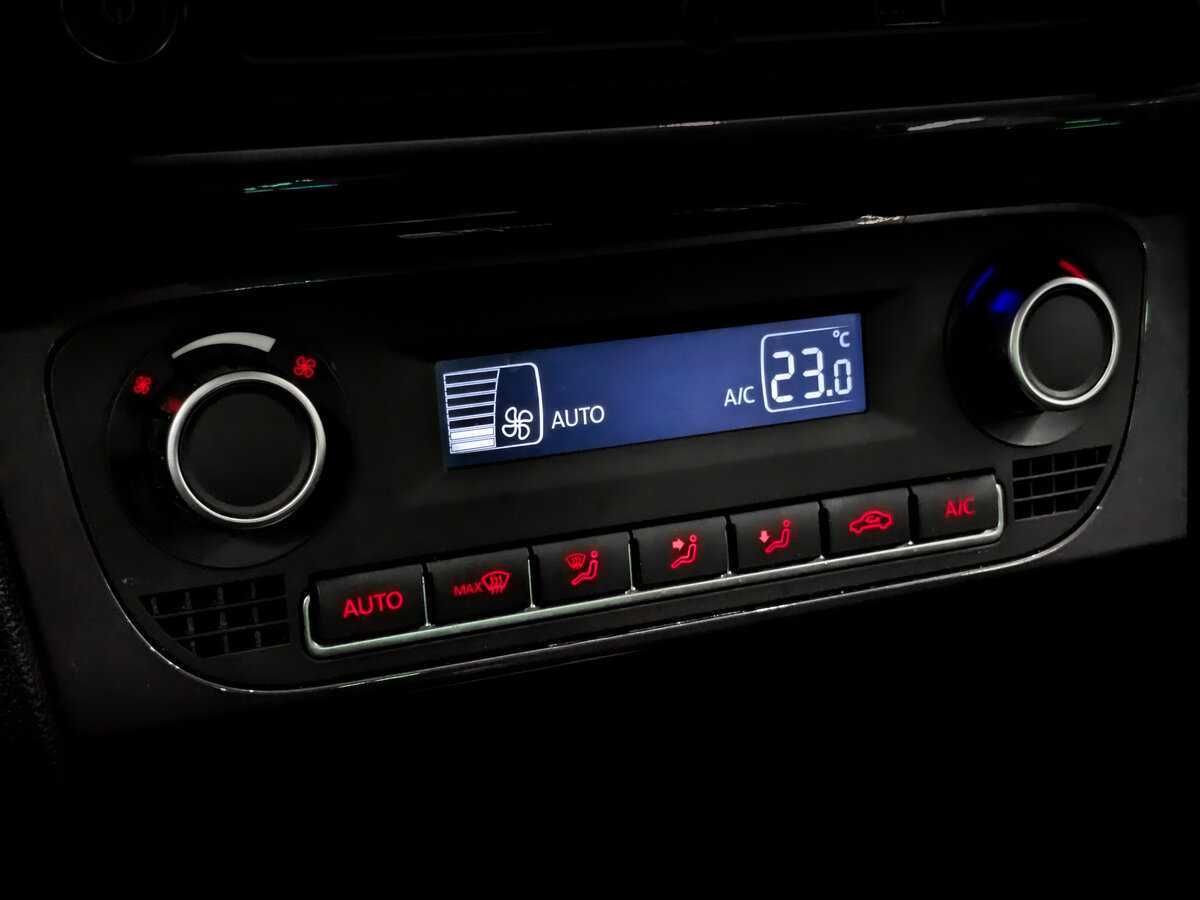 Volkswagen Polo с пробегом — 2018 год. Фото: #23