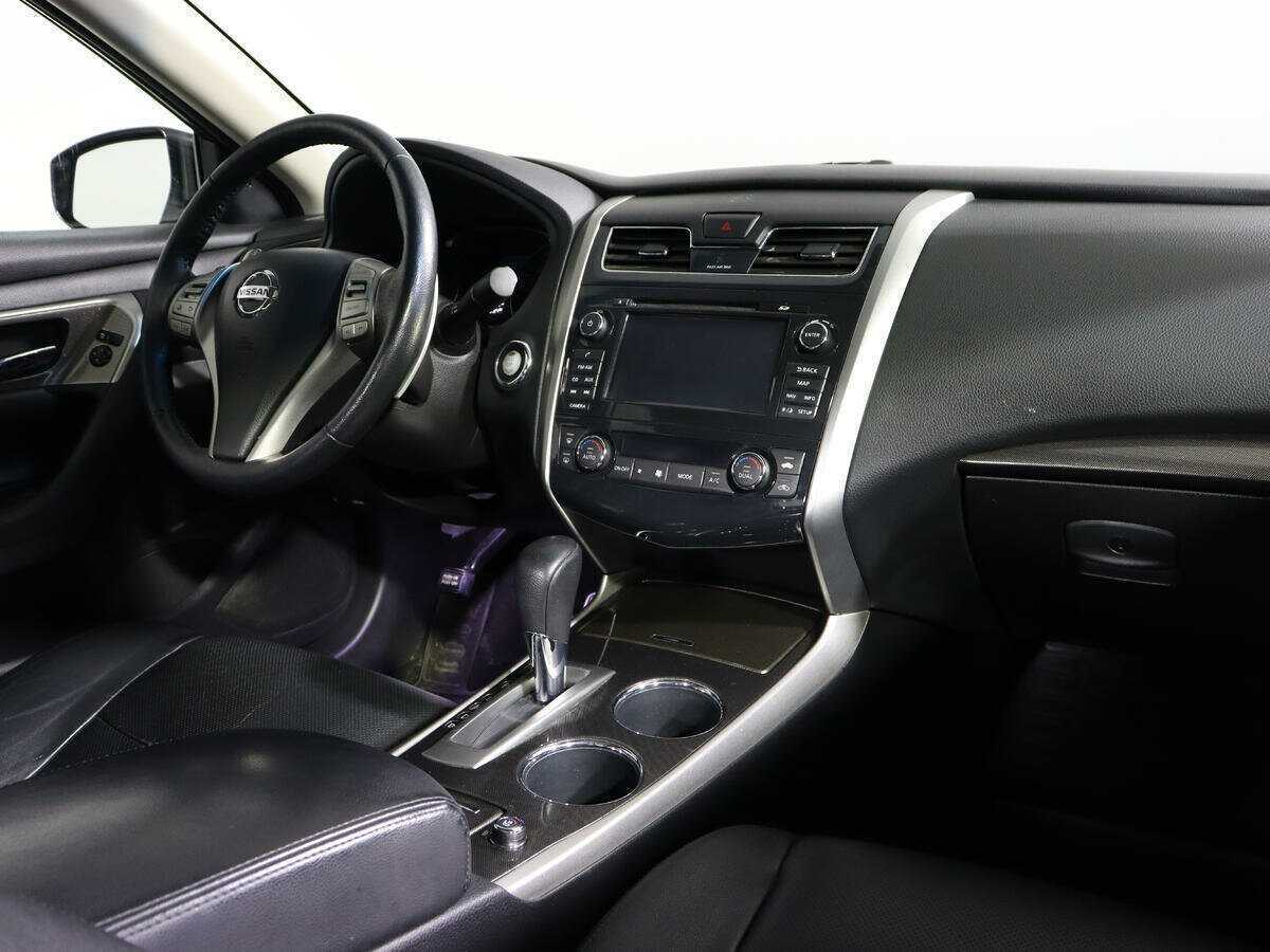 Nissan Teana с пробегом — 2014 год. Фото: #6